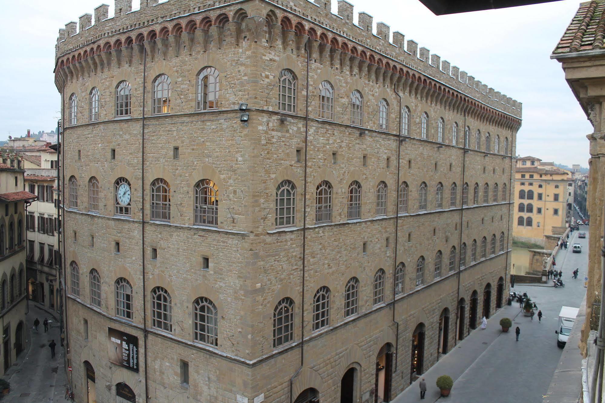 Tornabuoni View Acomodação com café da manhã Florença Exterior foto